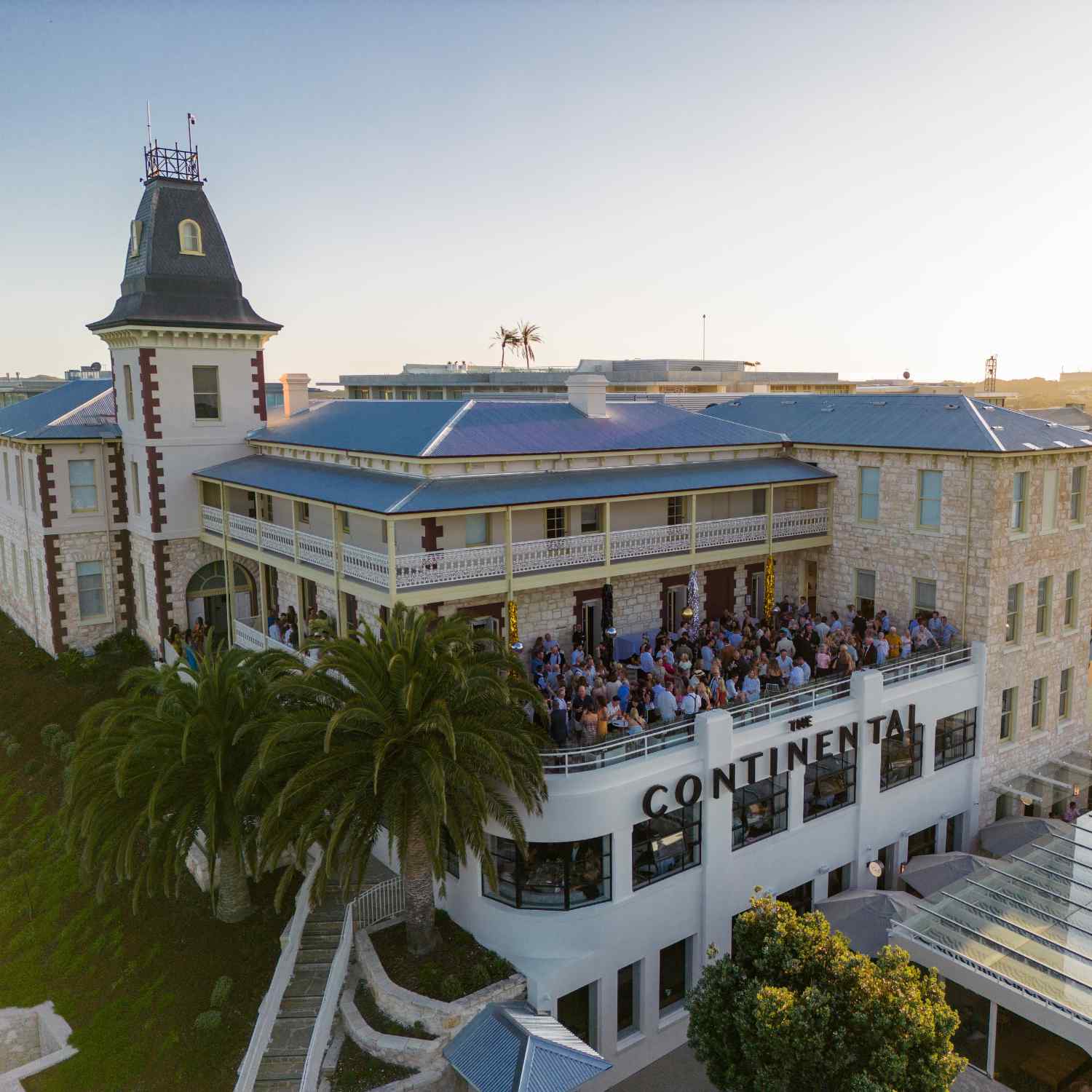 Kickon Group Expands Ownership Stake in the Continental Hotel Sorrento